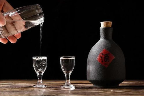 醫(yī)生發(fā)現(xiàn) 高血糖患者常飲白酒，短期內(nèi)或引發(fā)五大健康隱患